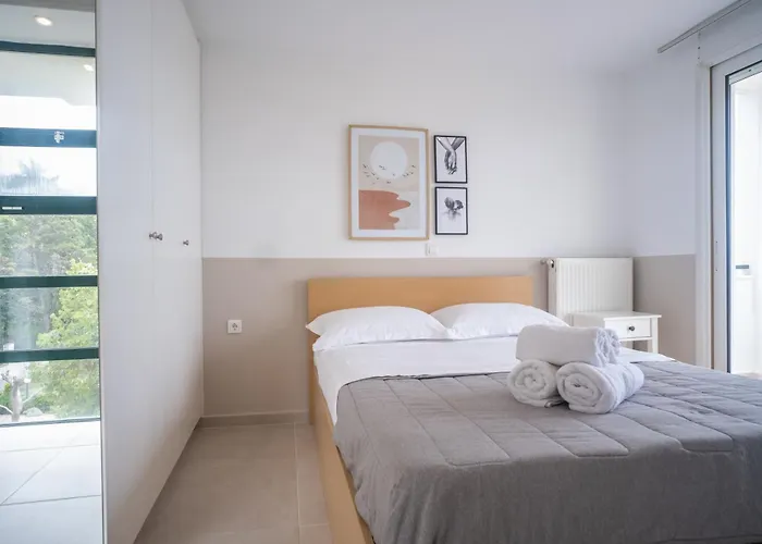 Ng Polichrono 别墅 波利克罗诺